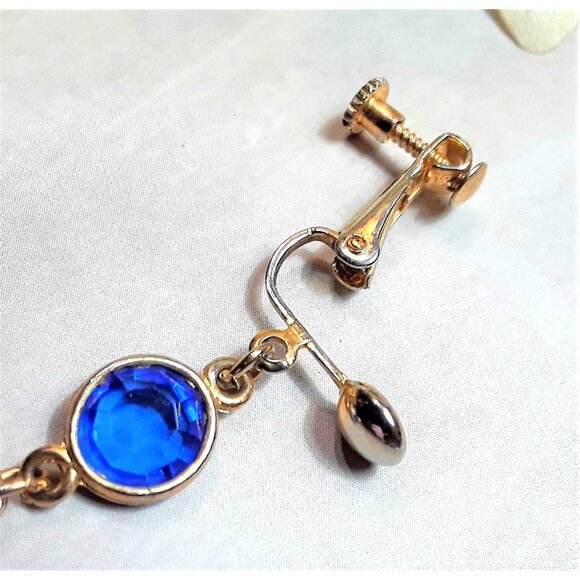 Vintage Earrings Goldtone Screw Back Banded Faceted Crystal - Picture 5 of 6